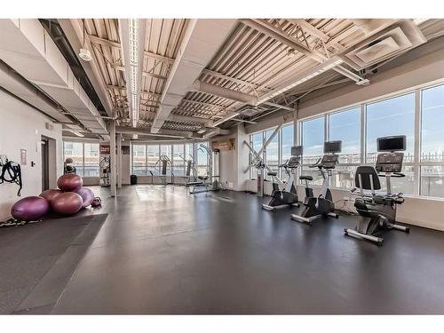 906-32 Varsity Estates Circle Nw, Calgary, AB - Indoor Photo Showing Gym Room