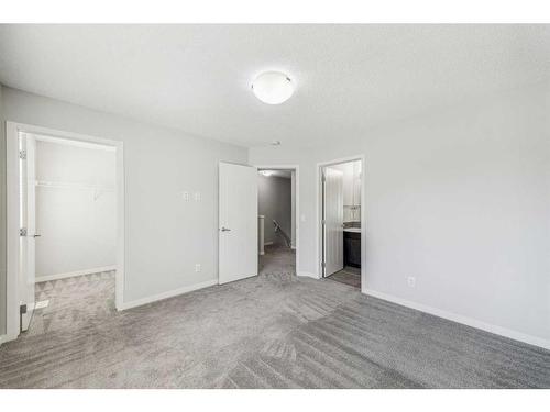 142 New Brighton Walk Se, Calgary, AB - Indoor Photo Showing Other Room