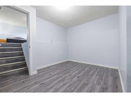 351 Penswood Way Se, Calgary, AB - Indoor Photo Showing Other Room