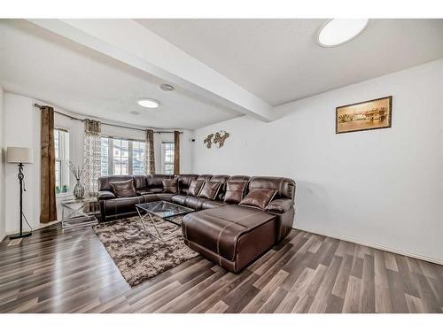 504 Saddlecrest Boulevard Ne, Calgary, AB - Indoor Photo Showing Living Room