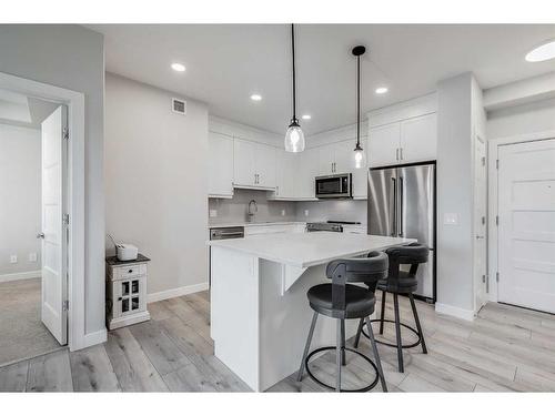 3208-80 Greenbriar Place Nw, Calgary, AB - Indoor Photo Showing Kitchen With Stainless Steel Kitchen With Upgraded Kitchen