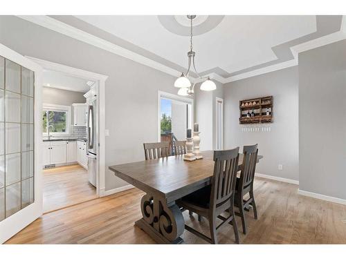 169 Patterson Boulevard Sw, Calgary, AB - Indoor Photo Showing Dining Room