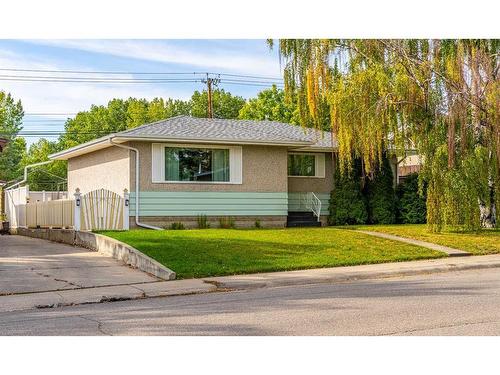 9519 2 Street Se, Calgary, AB 