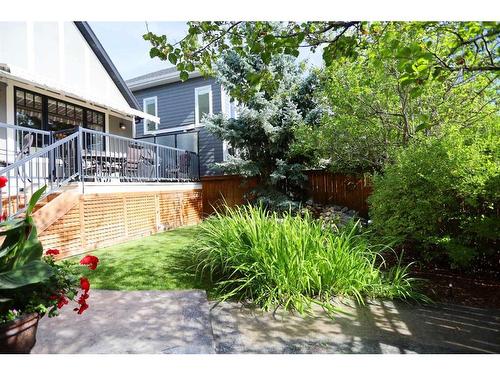 53 Westpoint Way Sw, Calgary, AB - Outdoor