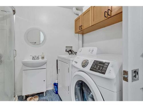 349 Martindale Boulevard Ne, Calgary, AB - Indoor Photo Showing Laundry Room