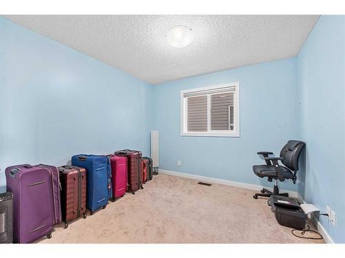 237 Panton Way Nw, Calgary, AB - Indoor