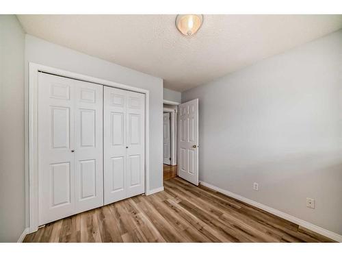 1059 Abbeydale Drive Ne, Calgary, AB - Indoor Photo Showing Other Room