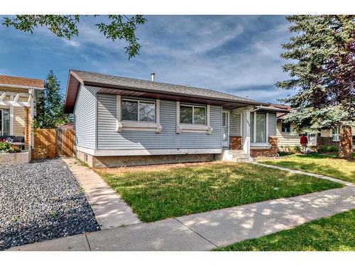 1059 Abbeydale Drive Ne, Calgary, AB - Outdoor With Facade