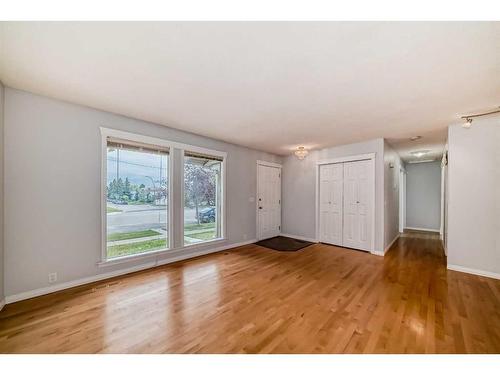 1059 Abbeydale Drive Ne, Calgary, AB - Indoor Photo Showing Other Room