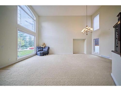 132 Evergreen Close Sw, Calgary, AB - Indoor