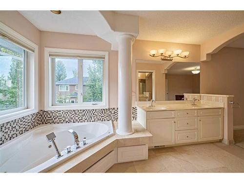 132 Evergreen Close Sw, Calgary, AB - Indoor Photo Showing Bathroom