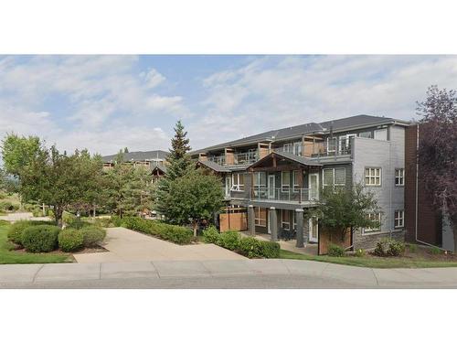 103-11642 Valley Ridge Park Nw, Calgary, AB - Outdoor