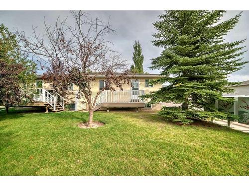 3327 28 Street Se, Calgary, AB - Outdoor