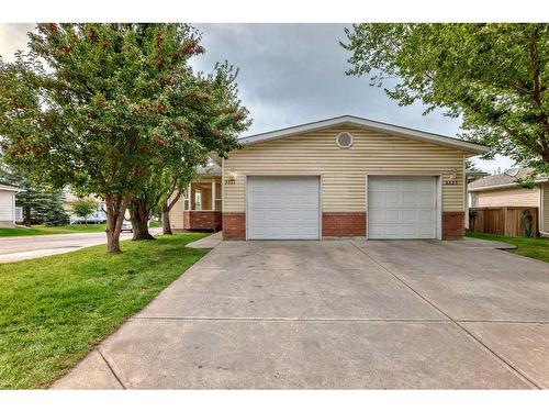 3327 28 Street Se, Calgary, AB - Outdoor