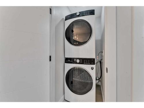 63 Martinview Crescent Ne, Calgary, AB - Indoor Photo Showing Laundry Room