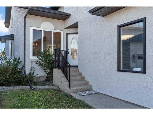 63 Martinview Crescent Ne, Calgary, AB - Outdoor