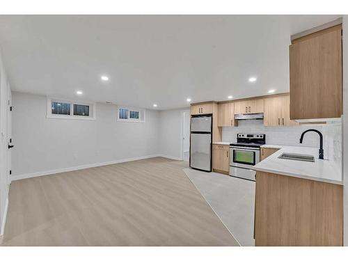 63 Martinview Crescent Ne, Calgary, AB - Indoor Photo Showing Kitchen