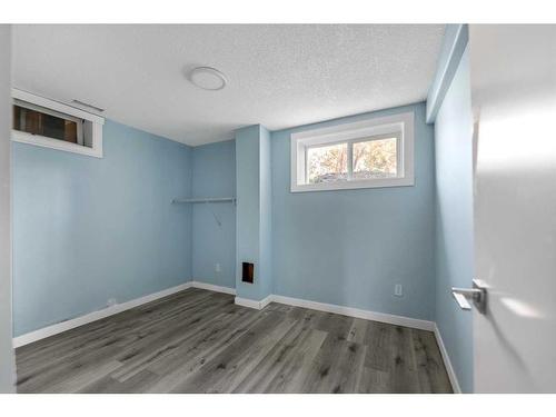 119 Castleglen Road Ne, Calgary, AB - Indoor Photo Showing Other Room