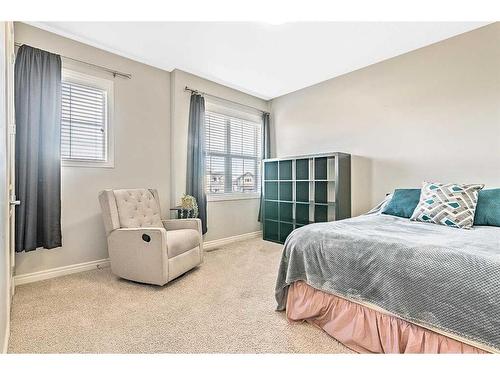 5 Cimarron Springs Court, Okotoks, AB - Indoor Photo Showing Bedroom