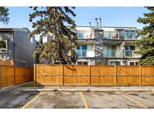 4-2027 34 Avenue Sw, Calgary, AB 