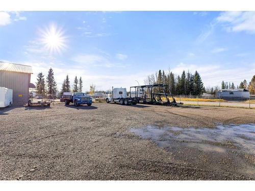 138 6 Street Se, Sundre, AB 