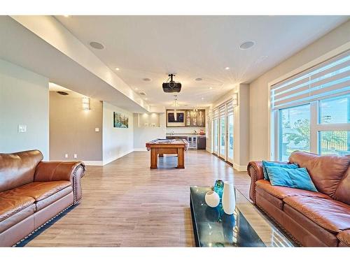 5 Vienna Close, Red Deer, AB - Indoor Photo Showing Living Room