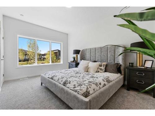 211 Marina Cove Se, Calgary, AB - Indoor Photo Showing Bedroom