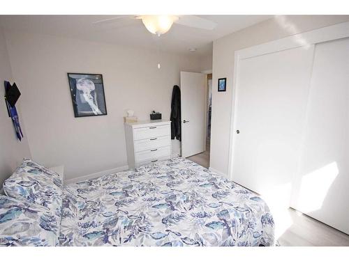 204-245 Redstone Walk Ne, Calgary, AB - Indoor Photo Showing Bedroom