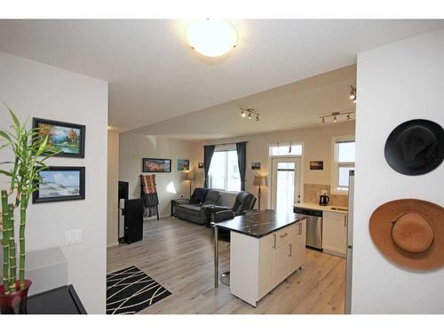 204-245 Redstone Walk Ne, Calgary, AB - Indoor