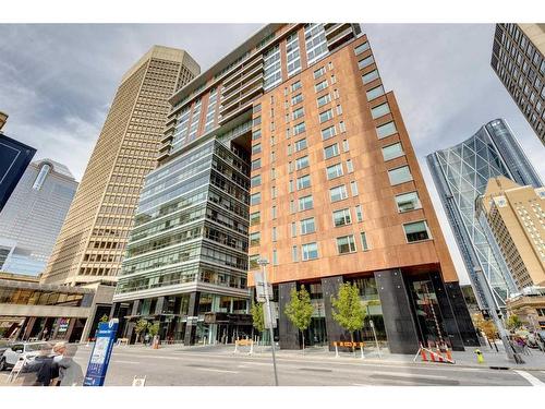 1605-108 9 Avenue Sw, Calgary, AB - Outdoor With Facade