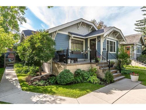 327 7 Avenue Ne, Calgary, AB - Outdoor With Deck Patio Veranda With Facade