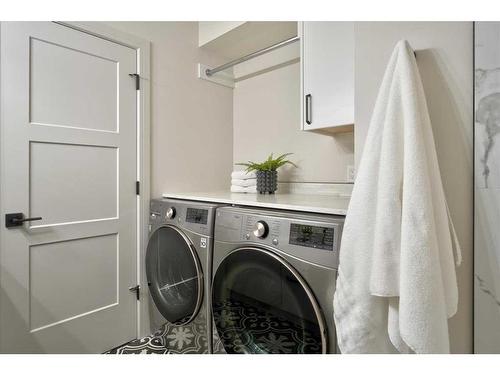 2222 5 Street Sw, Calgary, AB - Indoor Photo Showing Laundry Room