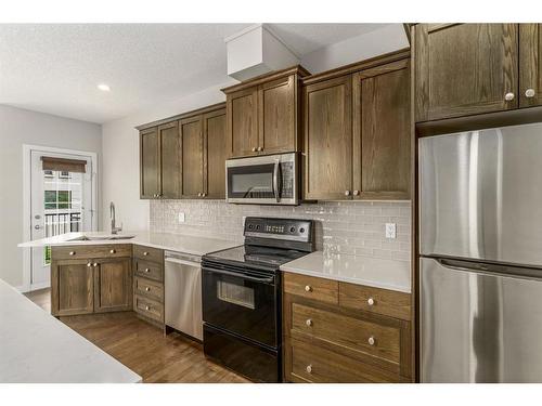 1303 7 Street Sw, Calgary, AB - Indoor Photo Showing Kitchen