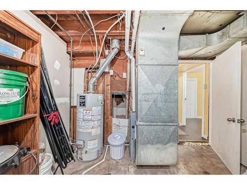 2522 10 Avenue Se, Calgary, AB - Indoor Photo Showing Basement