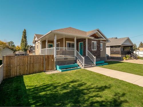 148 Heritage Rd, Magrath, AB - Outdoor With Deck Patio Veranda