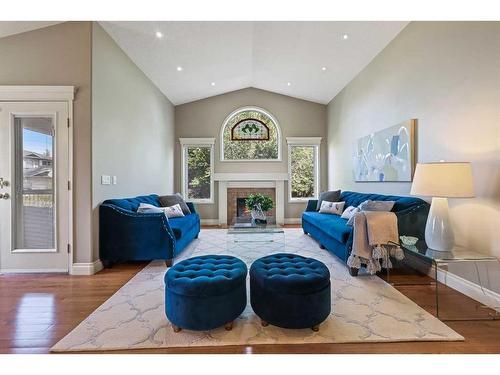 6530 Sierra Morena Boulevard Sw, Calgary, AB - Indoor Photo Showing Living Room With Fireplace