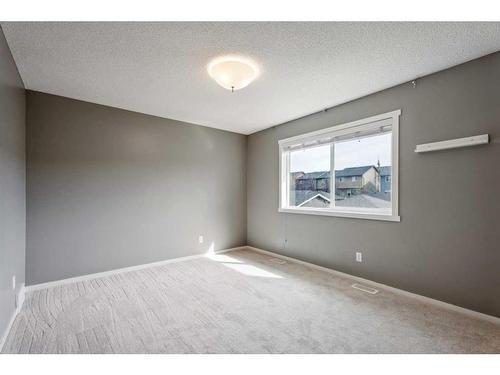 493 Evanston Drive Nw, Calgary, AB - Indoor Photo Showing Other Room