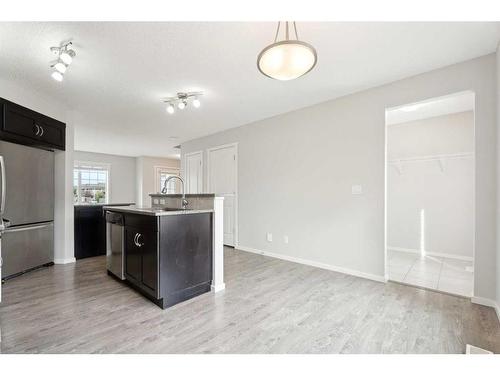 493 Evanston Drive Nw, Calgary, AB - Indoor Photo Showing Kitchen