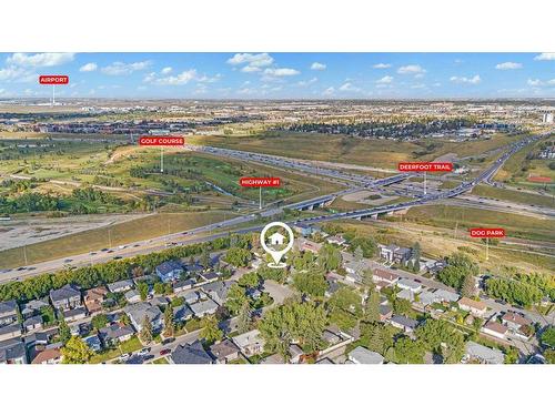 1468 Renfrew Drive Ne, Calgary, AB - Outdoor With View