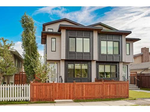 412 6A Street Ne, Calgary, AB - Outdoor With Facade