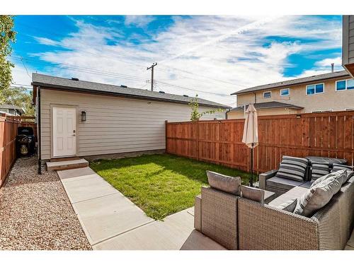 412 6A Street Ne, Calgary, AB - Outdoor