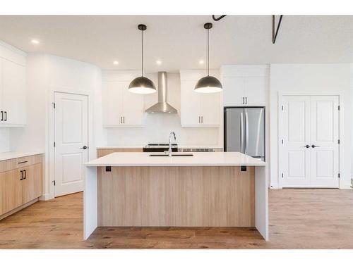 8 Royston Walk Nw, Calgary, AB - Indoor Photo Showing Kitchen With Upgraded Kitchen