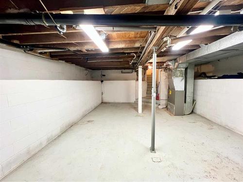 123 1 Street Sw, Linden, AB - Indoor Photo Showing Basement