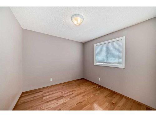 8 Arbour Glen Close Nw, Calgary, AB - Indoor