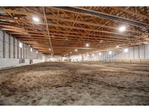 232060 Range Road 245, Rural Wheatland County, AB - Indoor Photo Showing Other Room