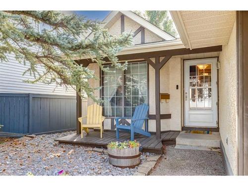 107 Scenic Glen Place Nw, Calgary, AB - Outdoor With Deck Patio Veranda