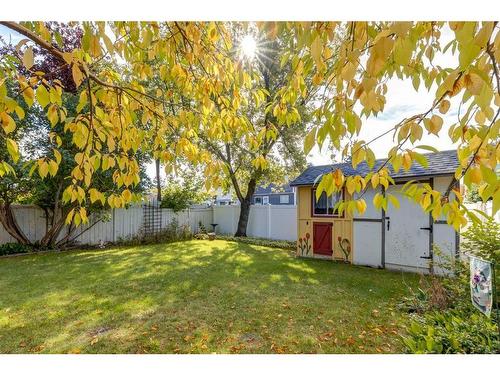 107 Scenic Glen Place Nw, Calgary, AB - Outdoor