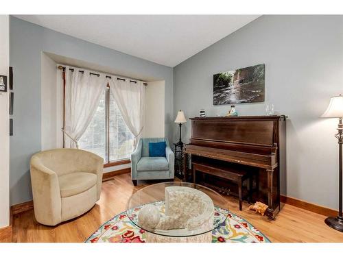 107 Scenic Glen Place Nw, Calgary, AB - Indoor