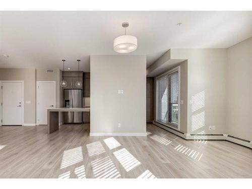 301-383 Smith Street Nw, Calgary, AB - Indoor