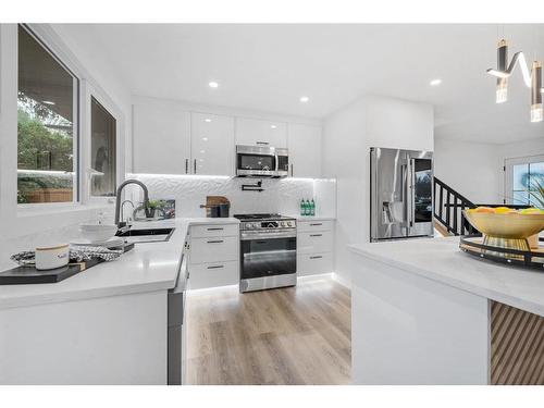 616 Cedarille Way Sw, Calgary, AB - Indoor Photo Showing Kitchen With Stainless Steel Kitchen With Upgraded Kitchen